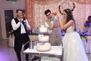 Sípos István vőfély és a menyasszonyi tortavágás
